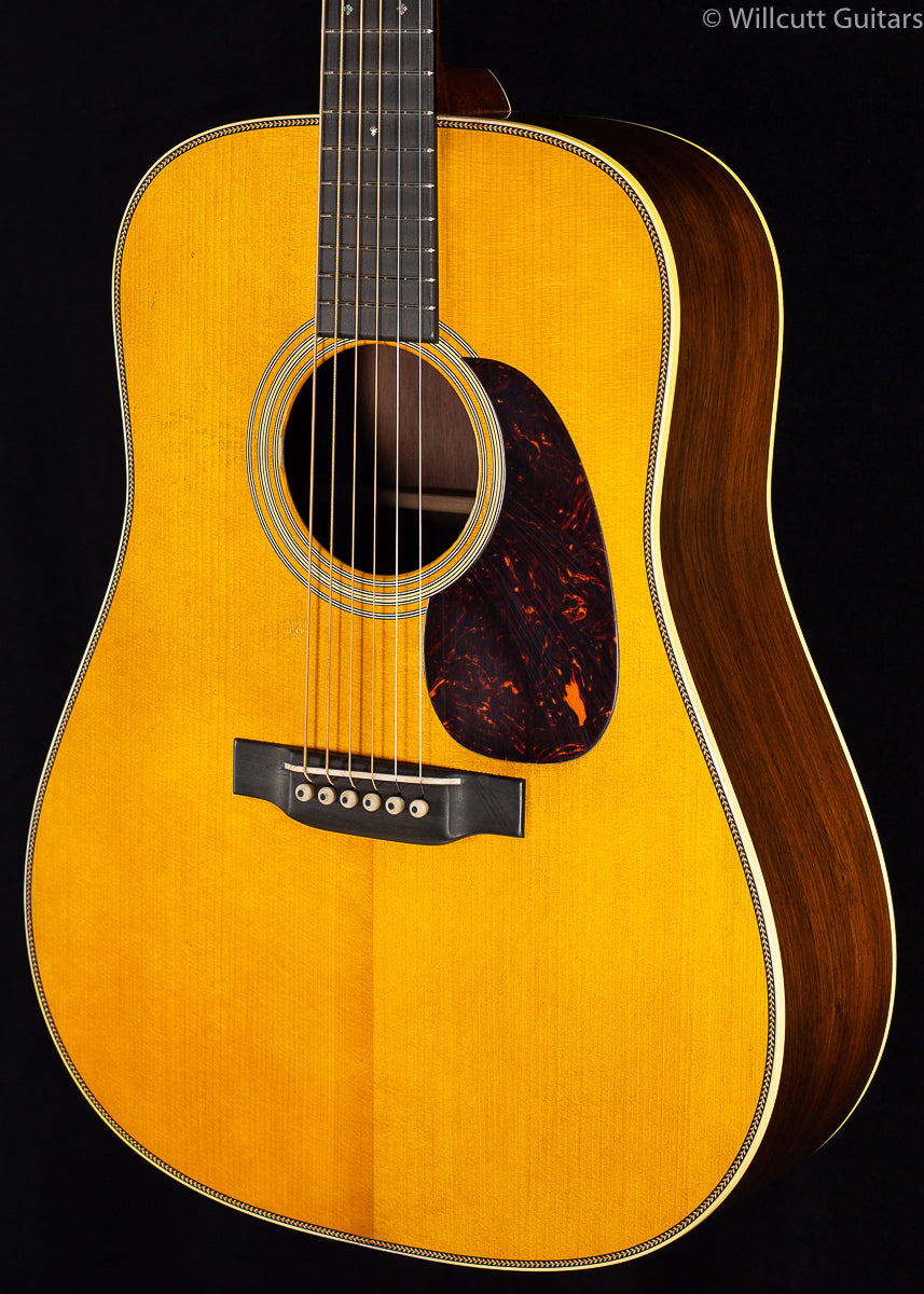 Martin D-28 Authentic 1937 Aged