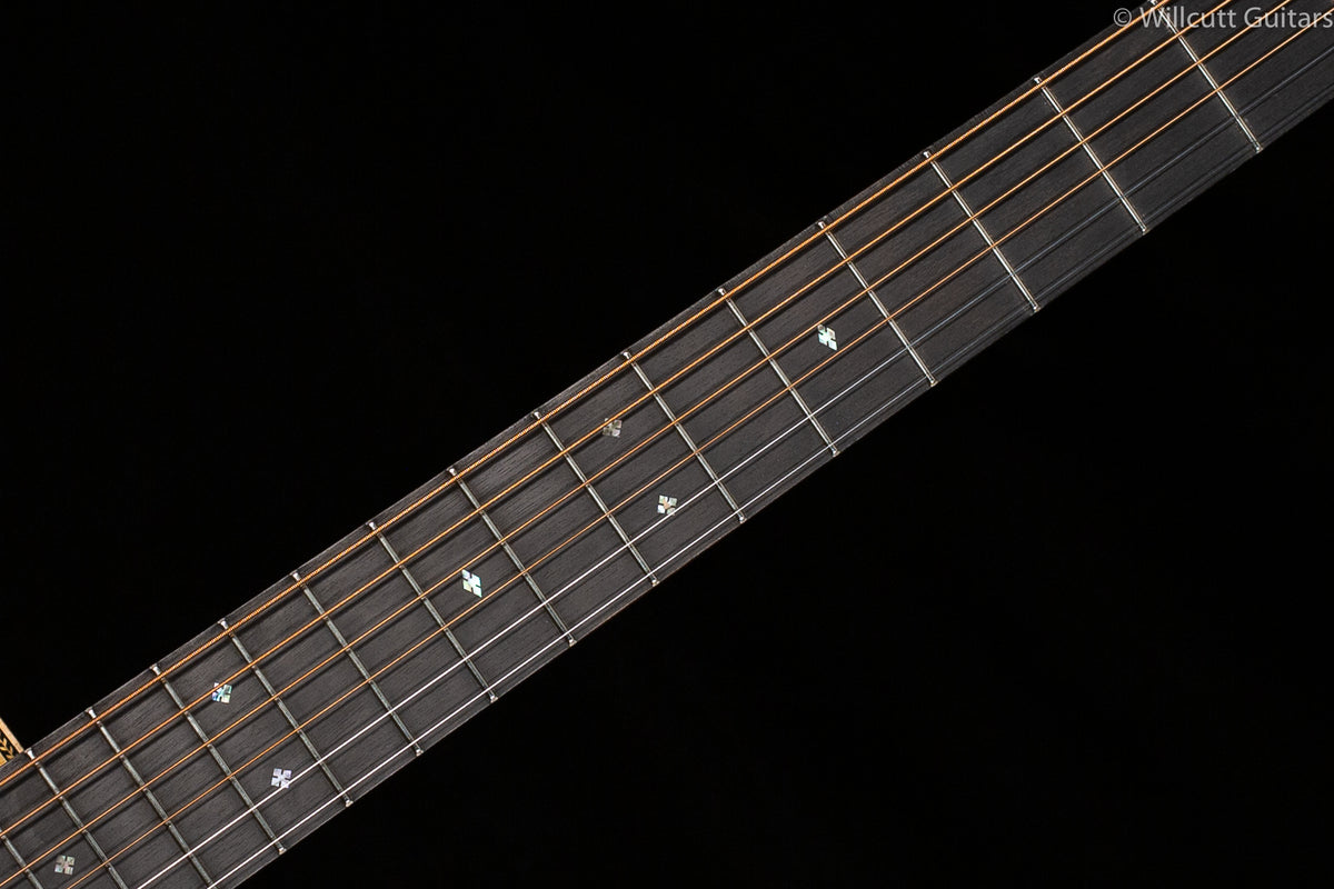 Martin Custom 0000-14F Wild Grain East Indian Rosewood