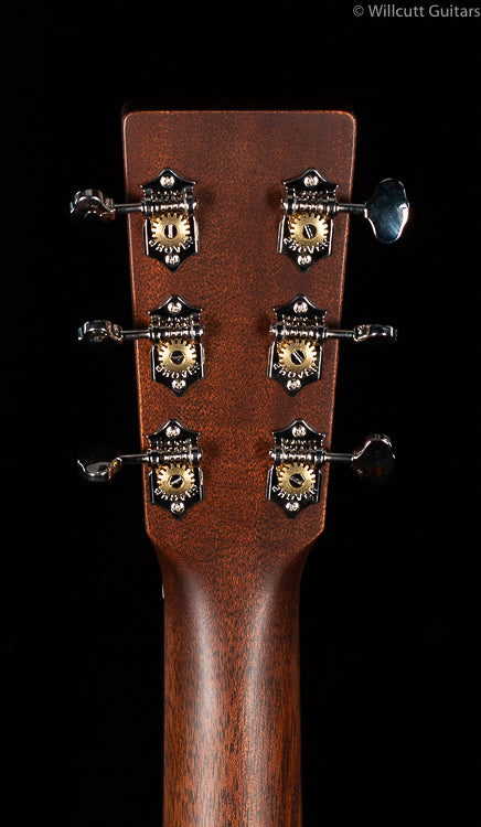 Martin D-18E LR Baggs