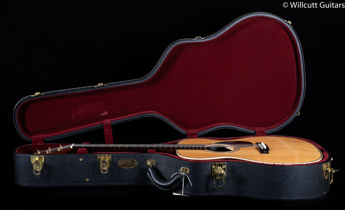 Martin OM-28e Modern Deluxe