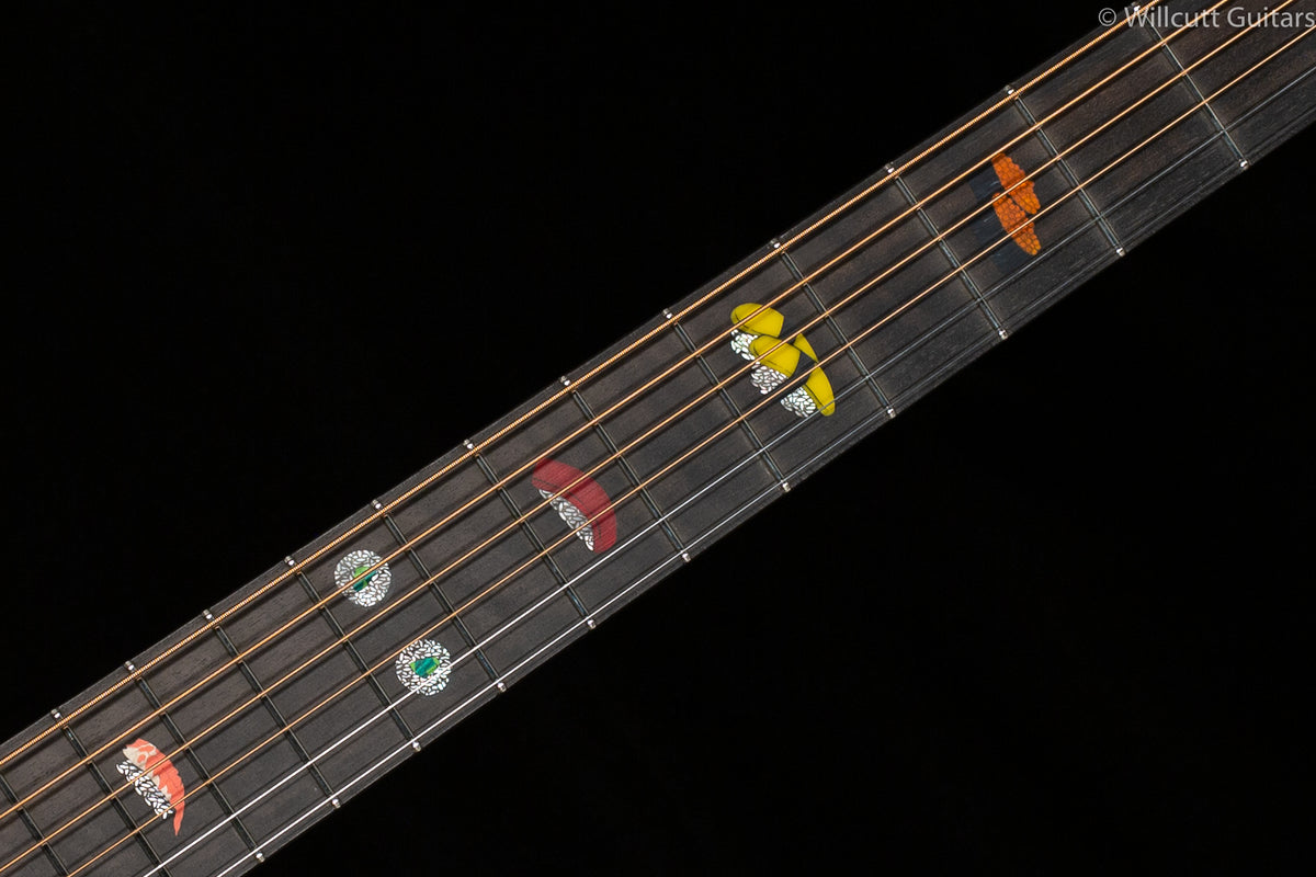 Martin Custom Shop Dreadnought Alaskan Cedar Sushi Inlay (995)