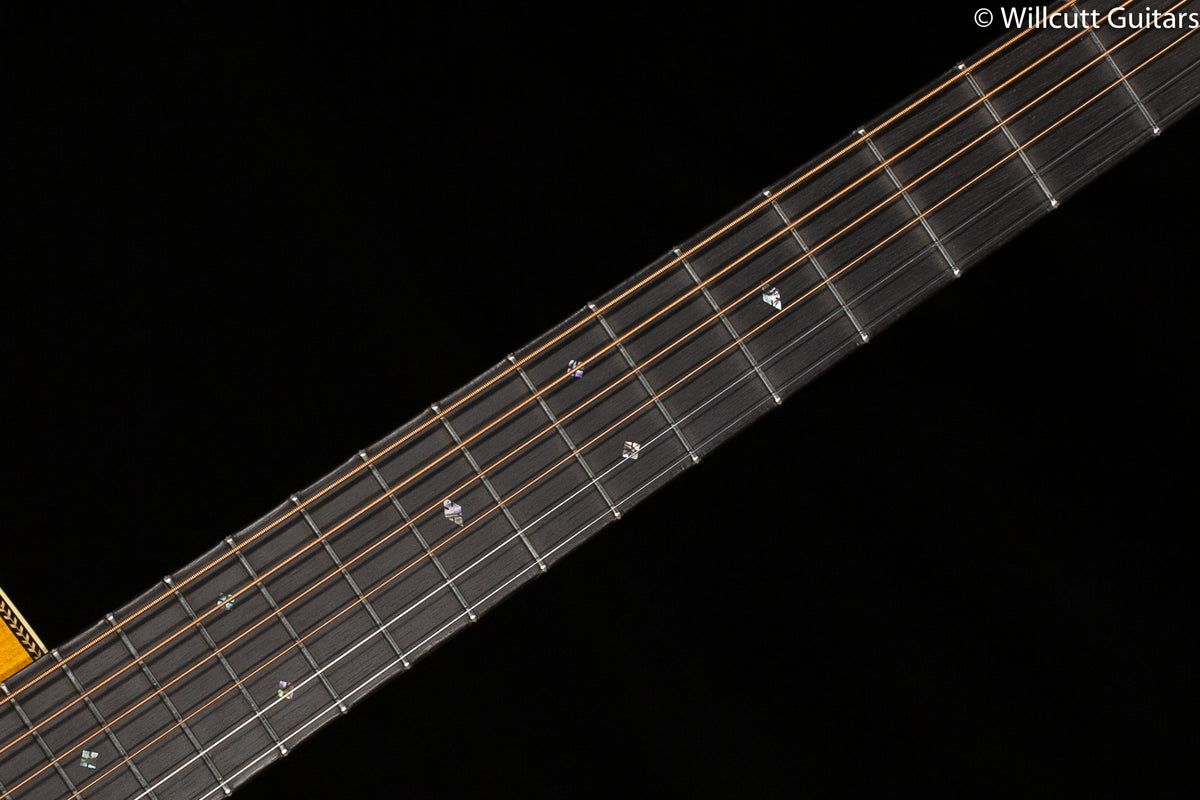 Martin D-28 Authentic 1937 Aged