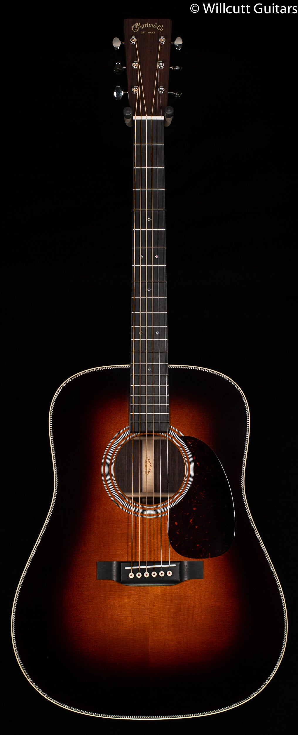 Martin HD-28 Sunburst
