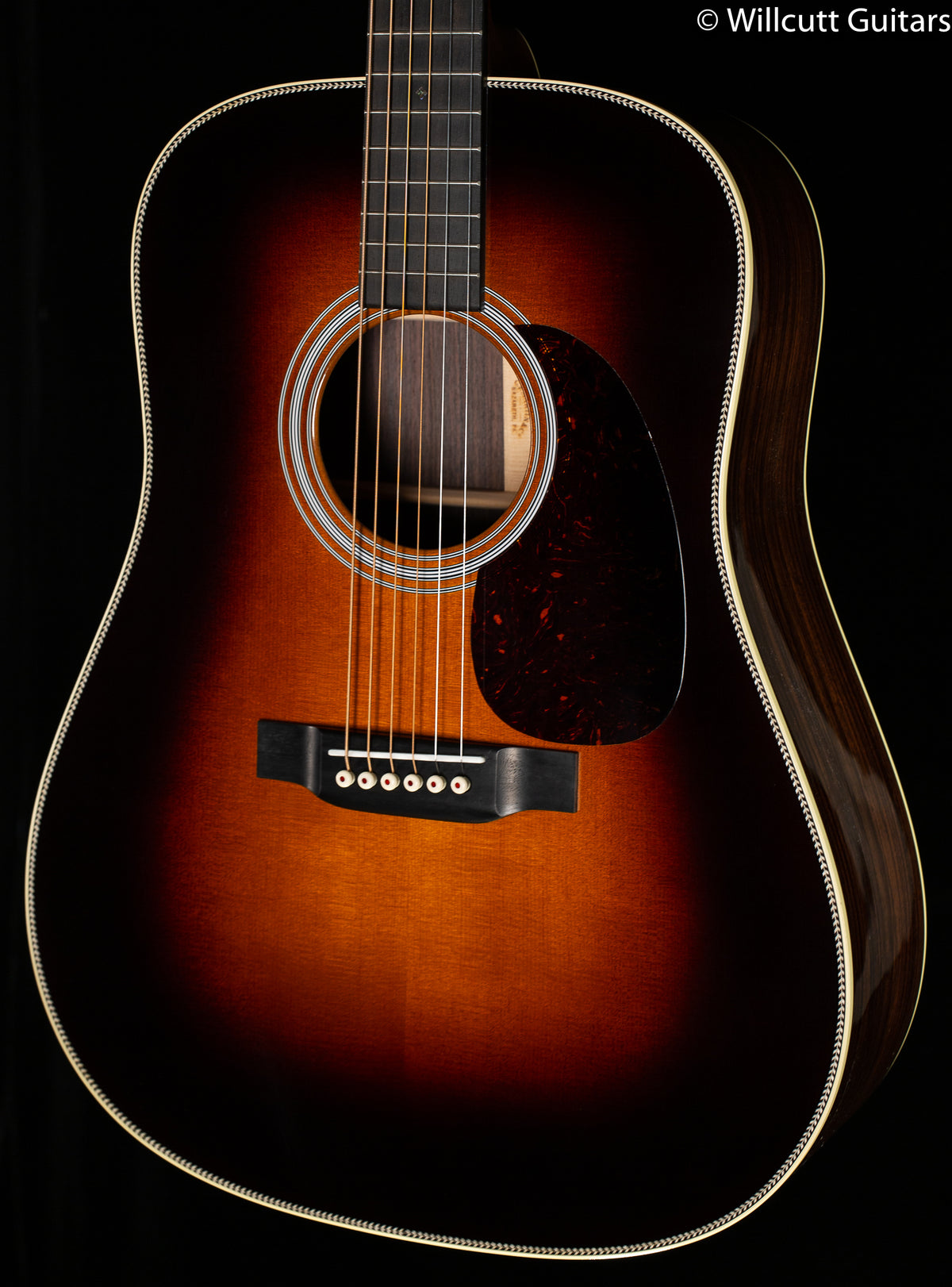 Martin HD-28 Sunburst