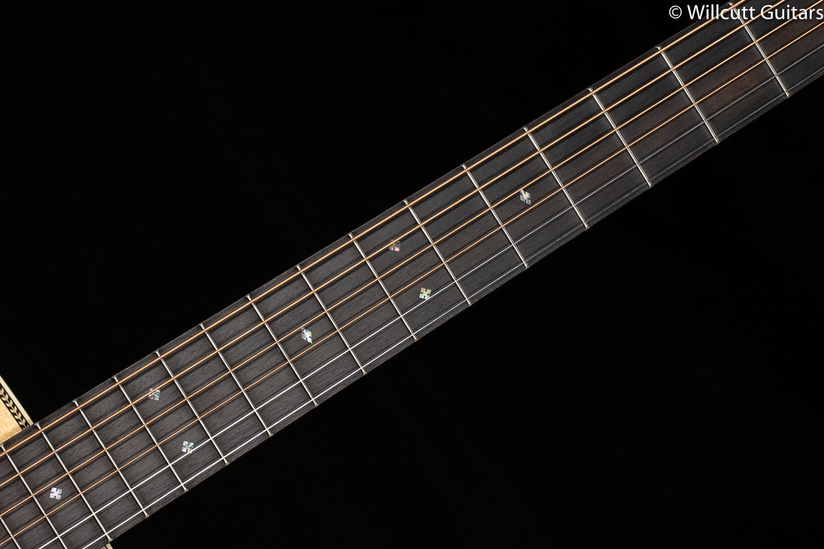 Martin HD-28E Reimagined