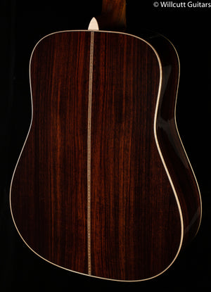 Martin D-28 Modern Deluxe