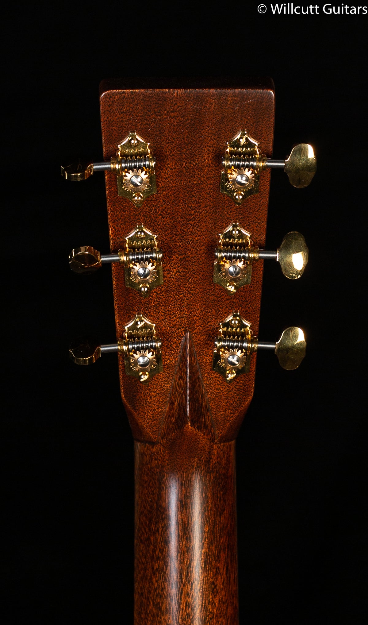 Martin D-28 Modern Deluxe