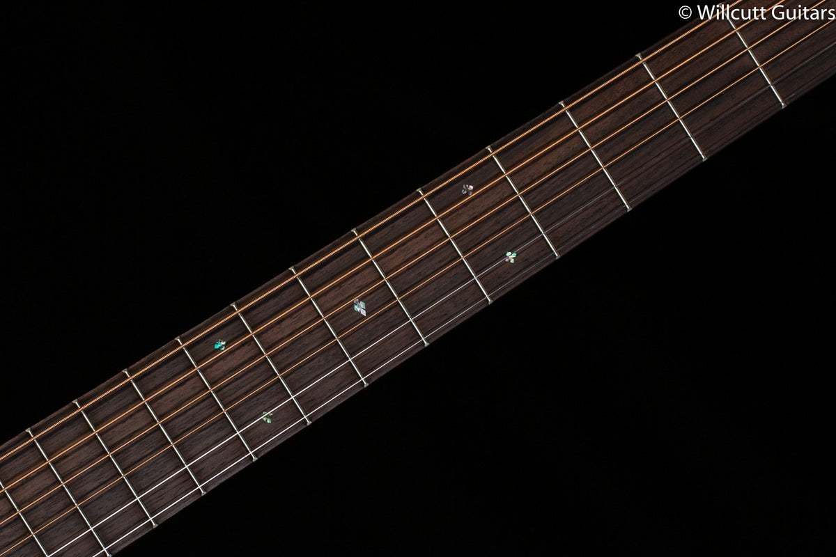 Martin 00-15M Mahogany