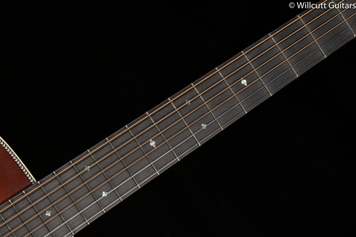 Martin Custom Shop 000-28 Authentic 1937 Ambertone