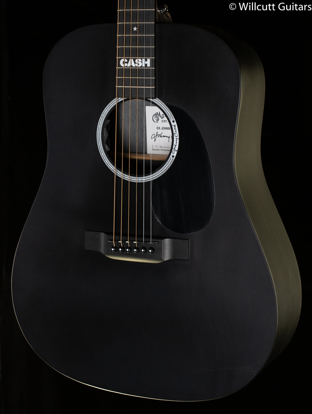 Martin DX Johnny Cash - Willcutt Guitars