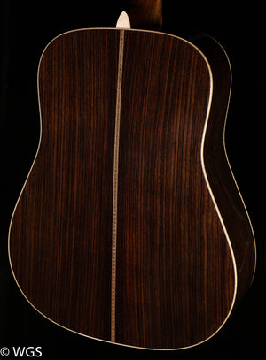 Martin D-28 Modern Deluxe