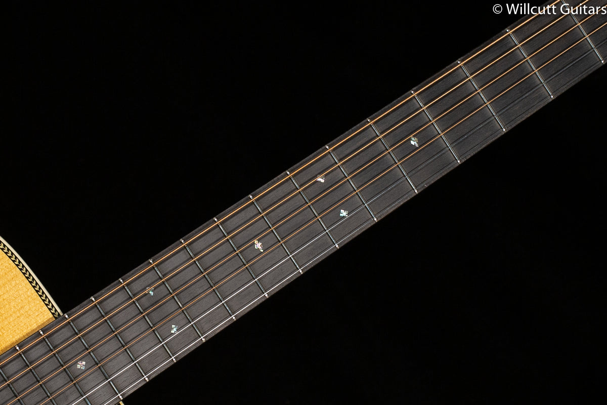 Martin Custom Shop 00 28 Style Guatemalan Rosewood