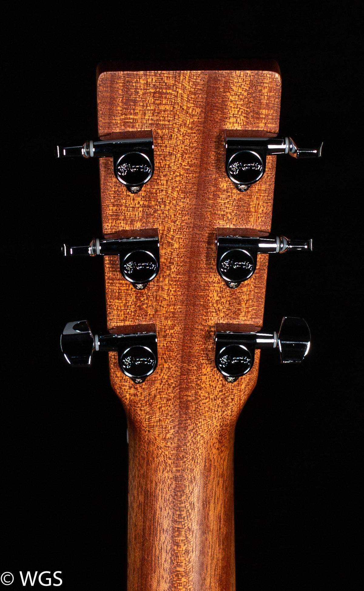 Martin DC-X2E Sitka Mahogany (680)