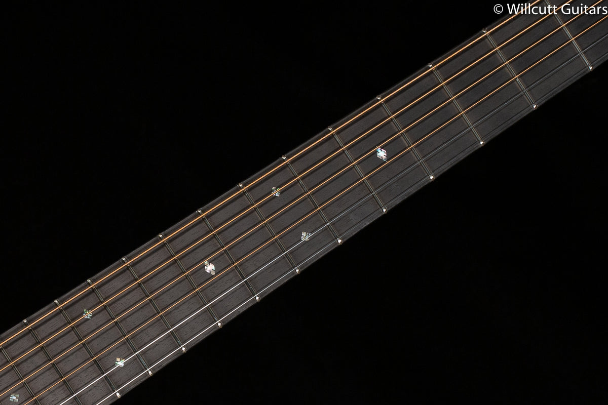 Martin Custom Shop 000-28 Authentic 1937 Ambertone