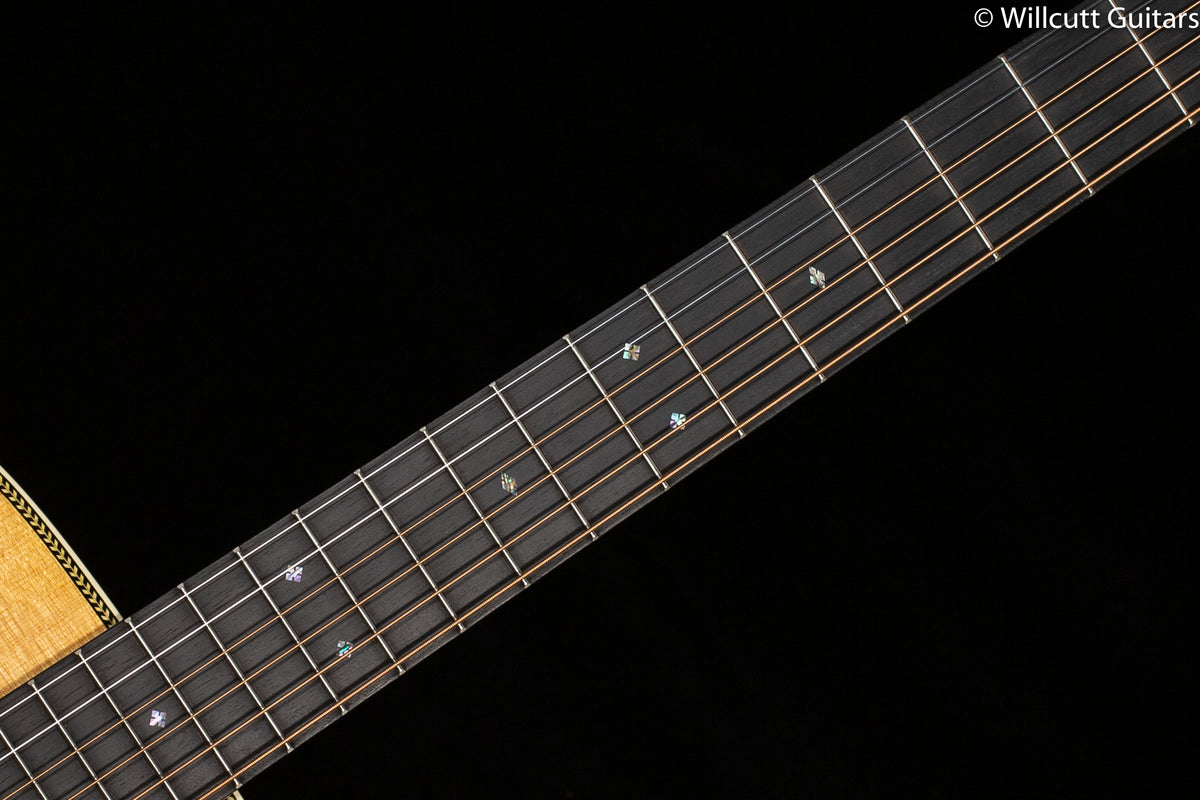 Martin 000-28 Lefty