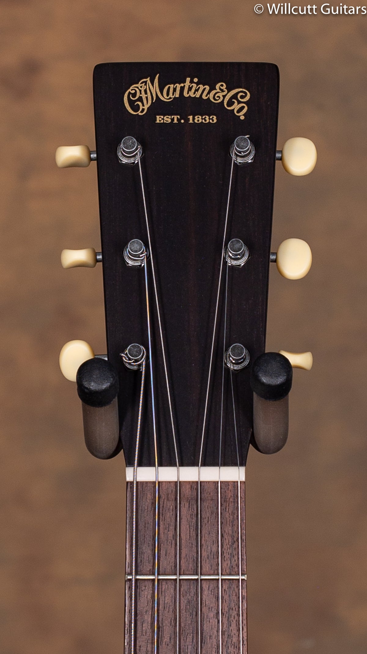 Martin 000-17 Whiskey Sunset USED
