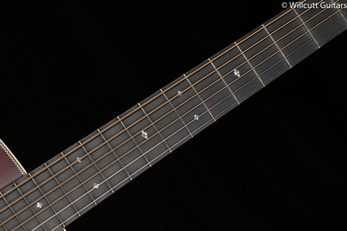 Martin Custom Shop 000-28 Authentic 1937 Ambertone