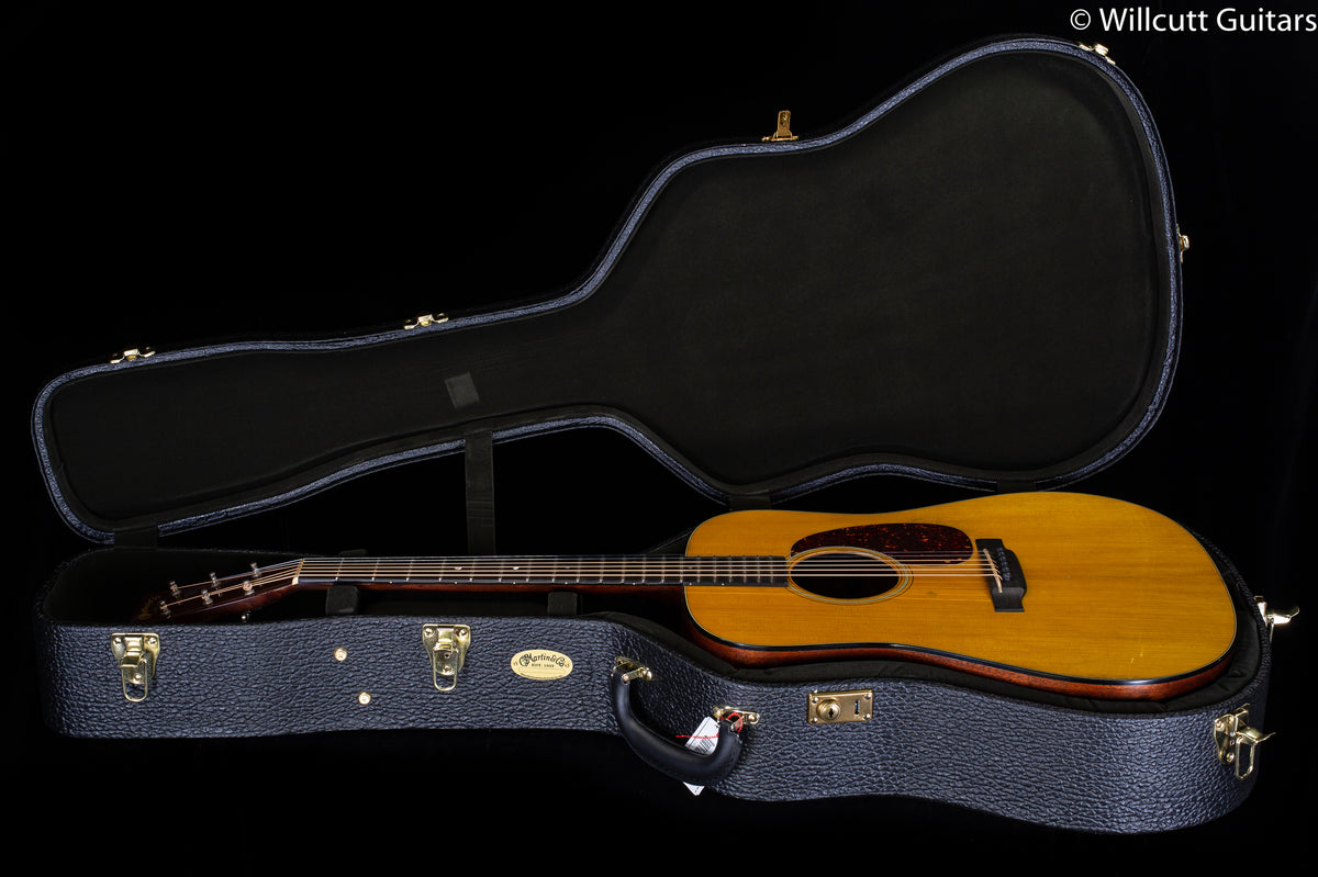 Martin D-18 Authentic 1939 VTS Aged (564)
