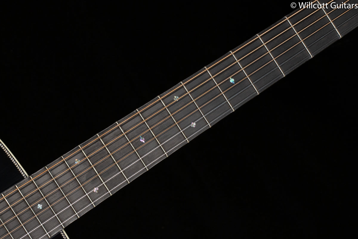 Martin 000-28EC Sunburst Eric Clapton