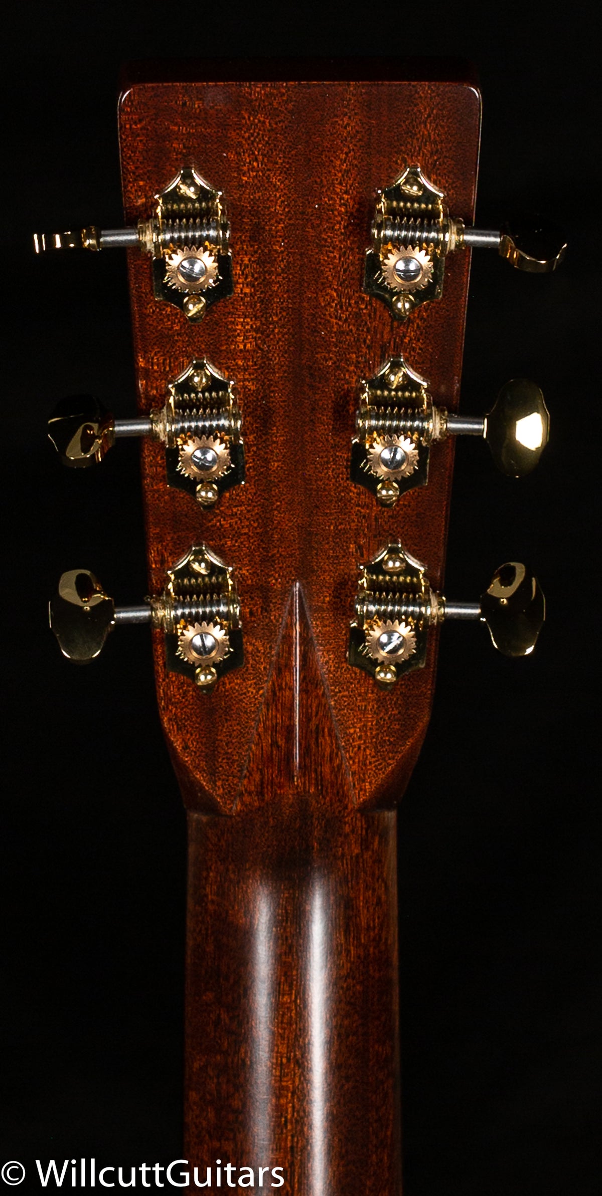 Martin OM-28E Modern Deluxe (097)