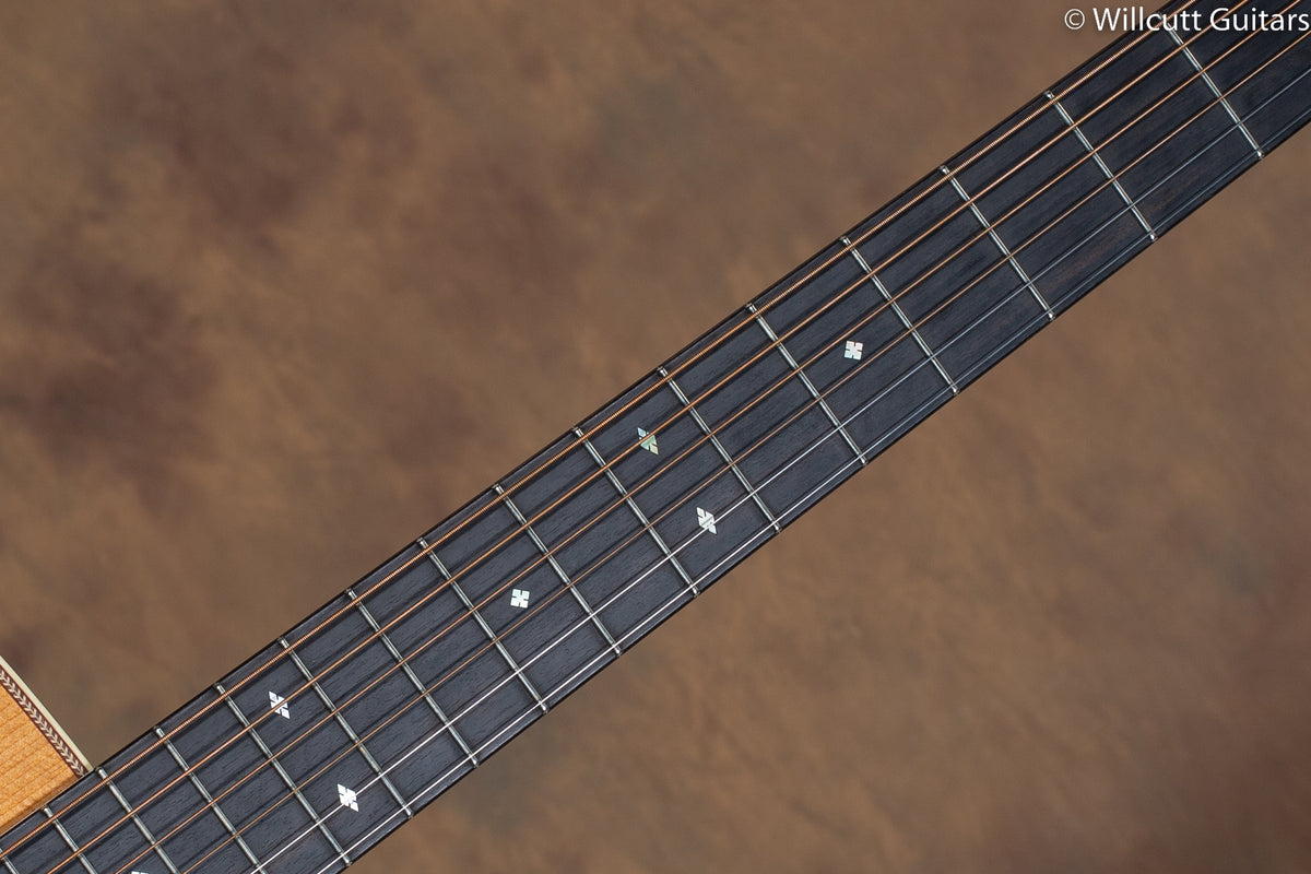 Collings D2H Adirondack Traditional