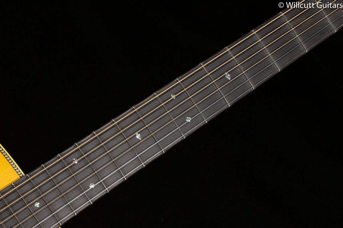 Martin Custom Shop Expert D-28 Authentic 1937 Stage 1 Aged (113)