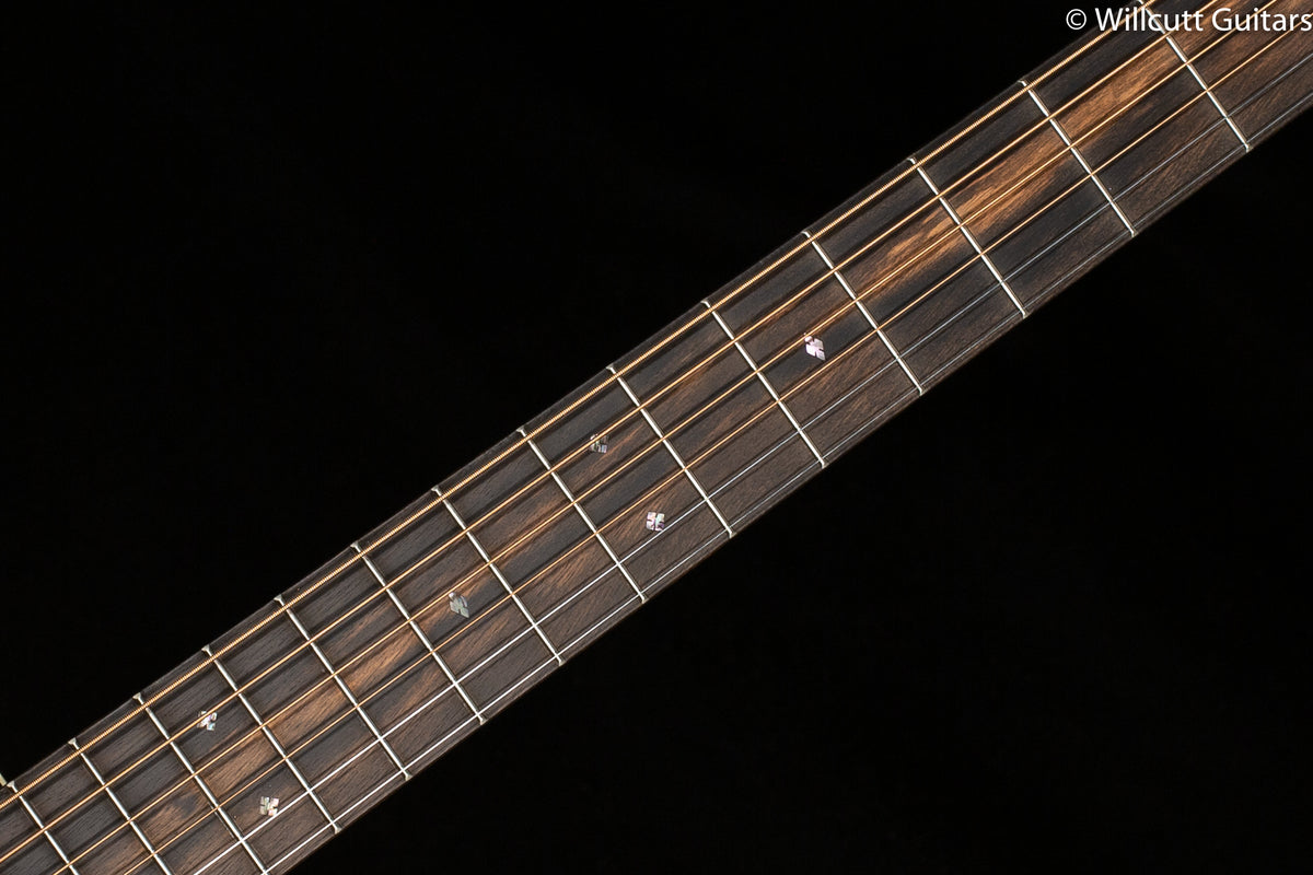 Martin HD-28 (331)