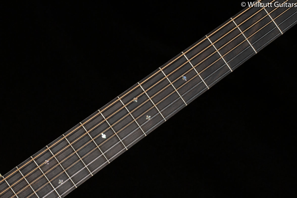 Martin HD-28 (333)