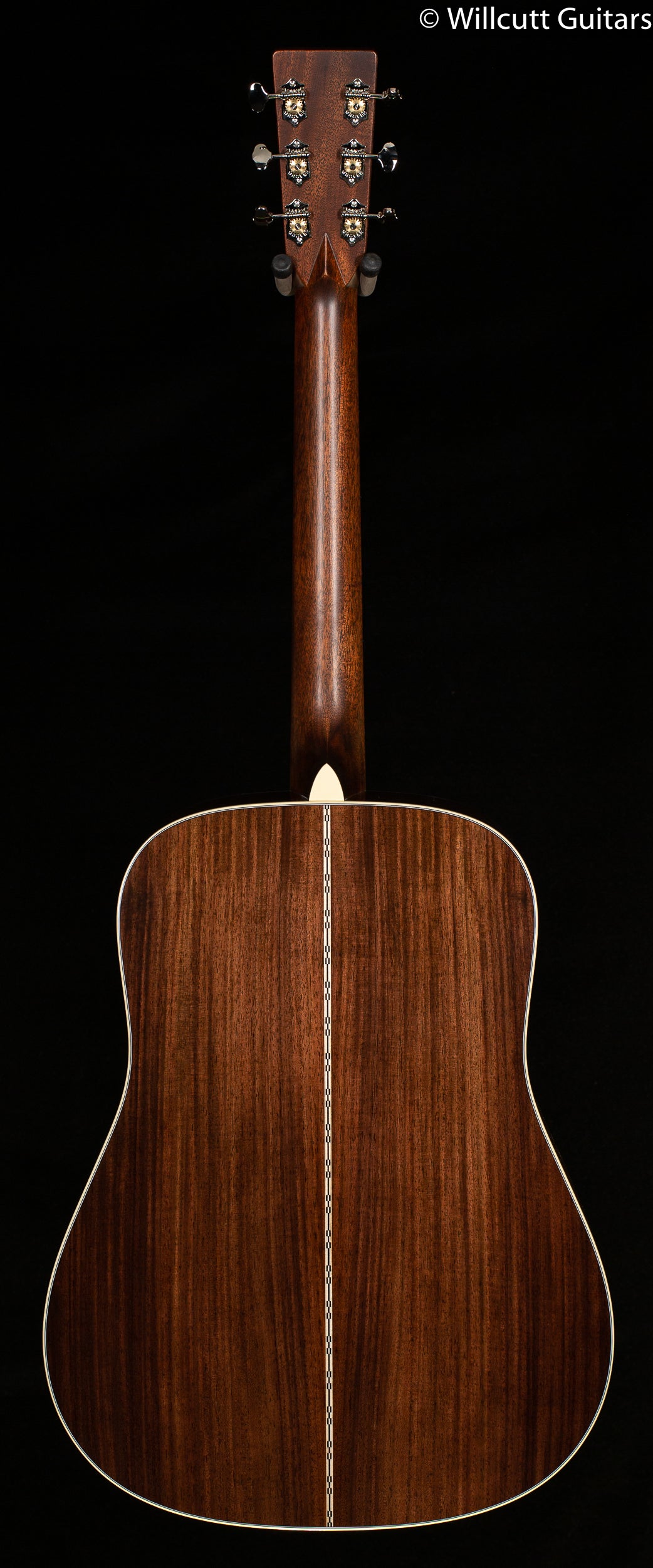 Martin D-28 (369)