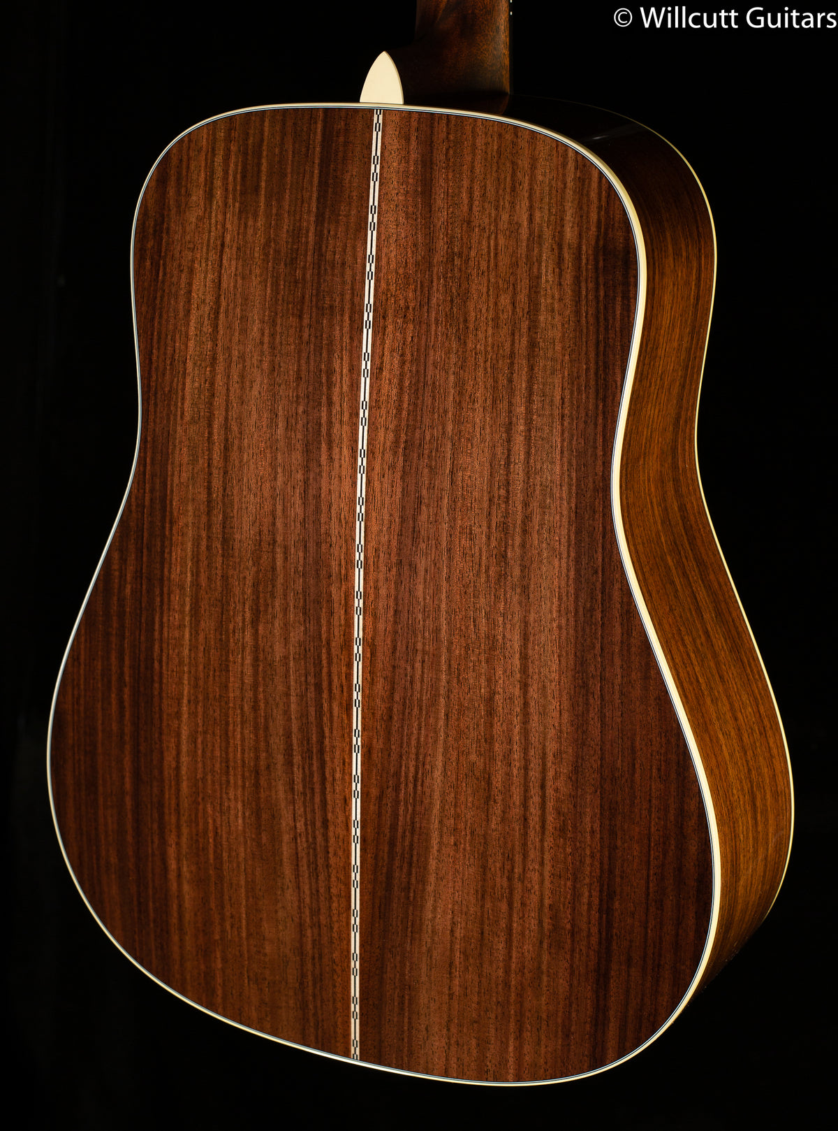 Martin D-28 (369)
