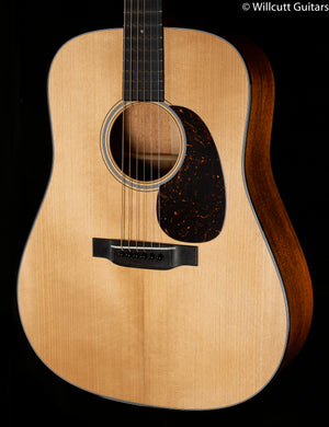 Martin D-18 Authentic 1939 VTS (456)