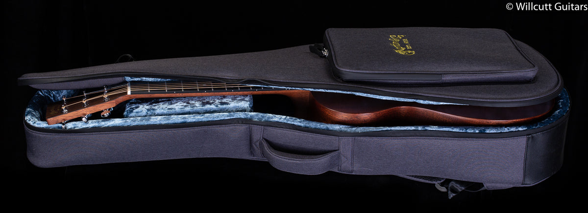 Martin 000-10E (124)