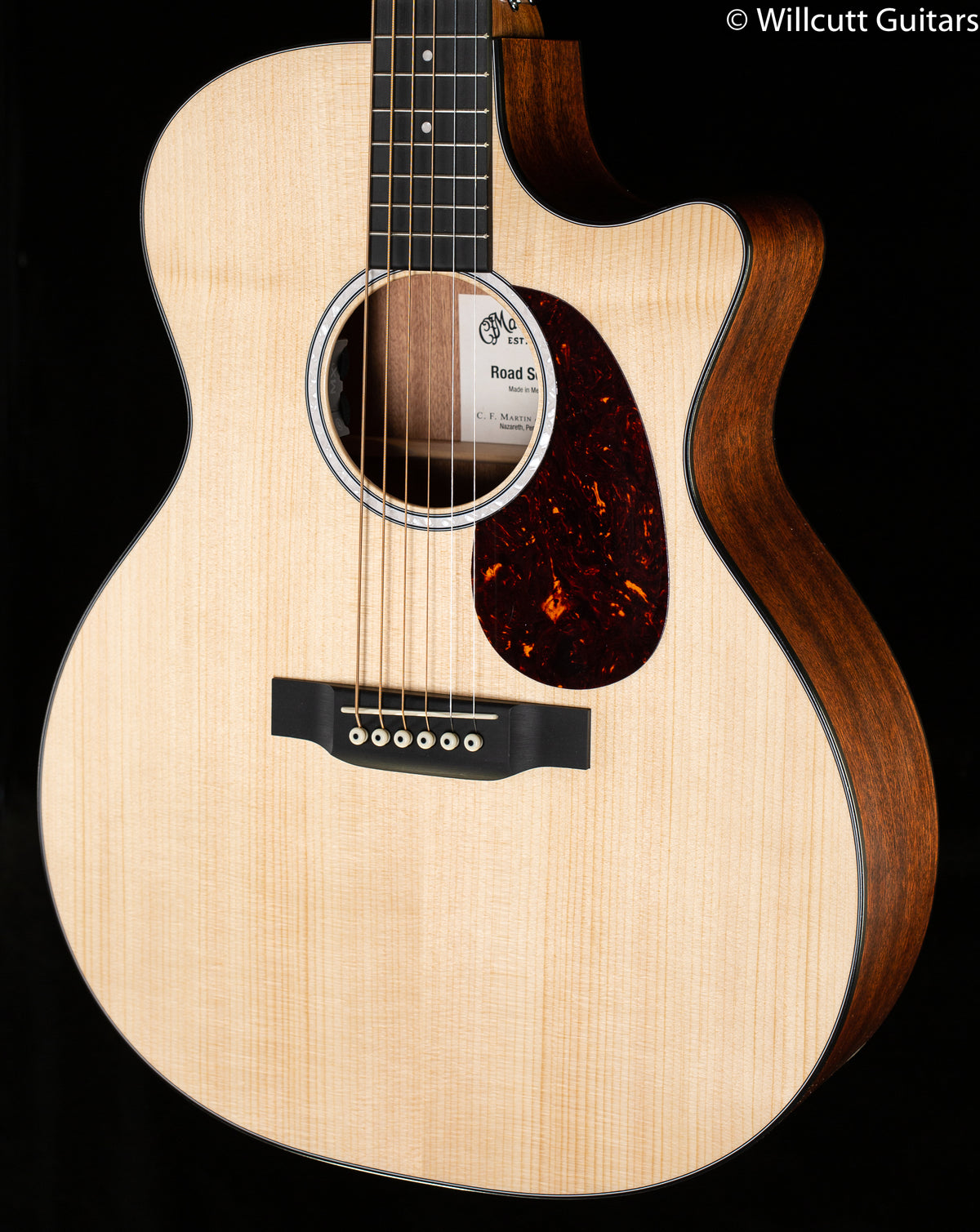 Martin GPC-11E Gloss Top Sitka/Sapele (666)