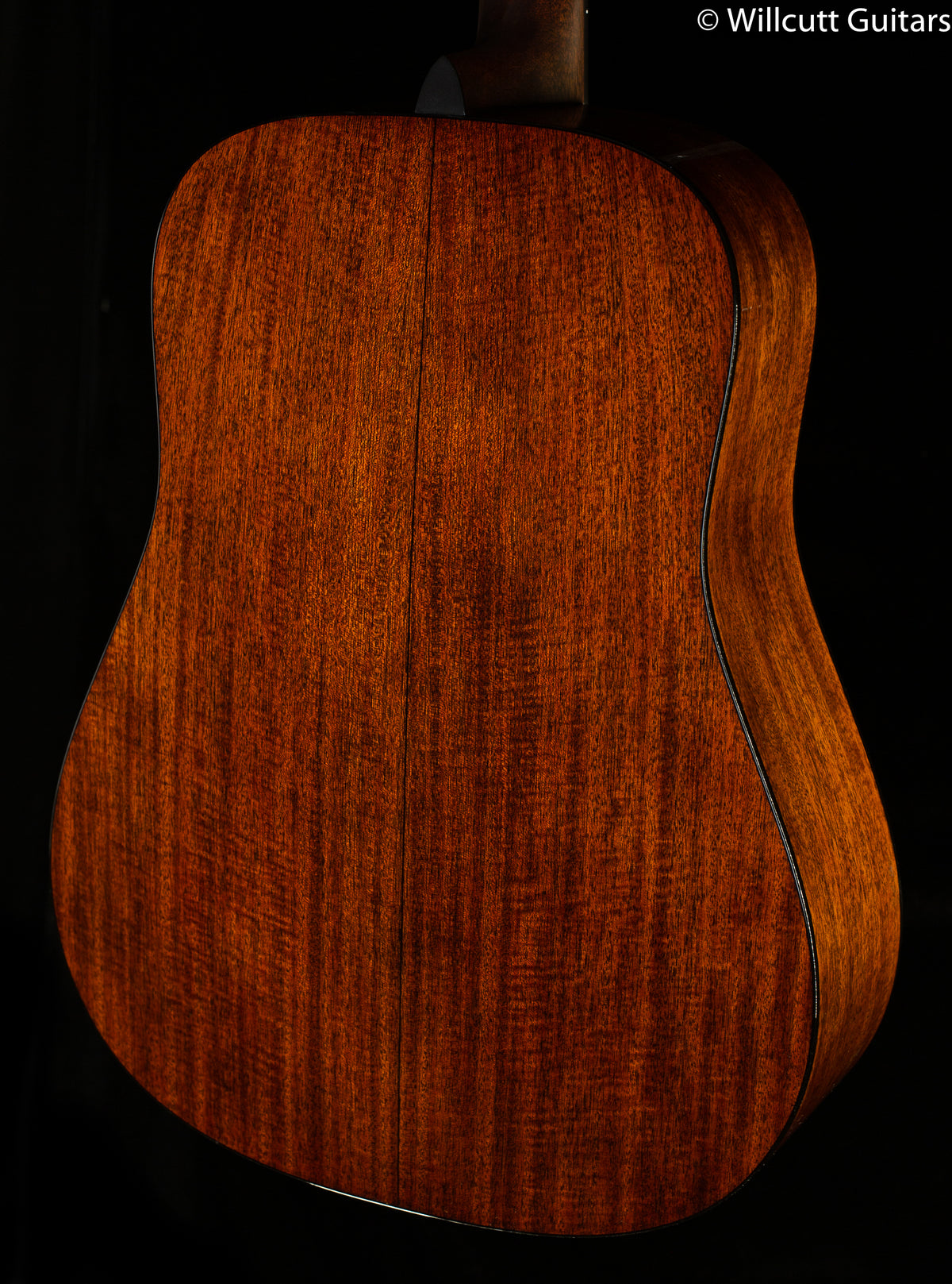 Martin D-18 (808)