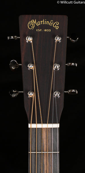 Martin D-18 (808)