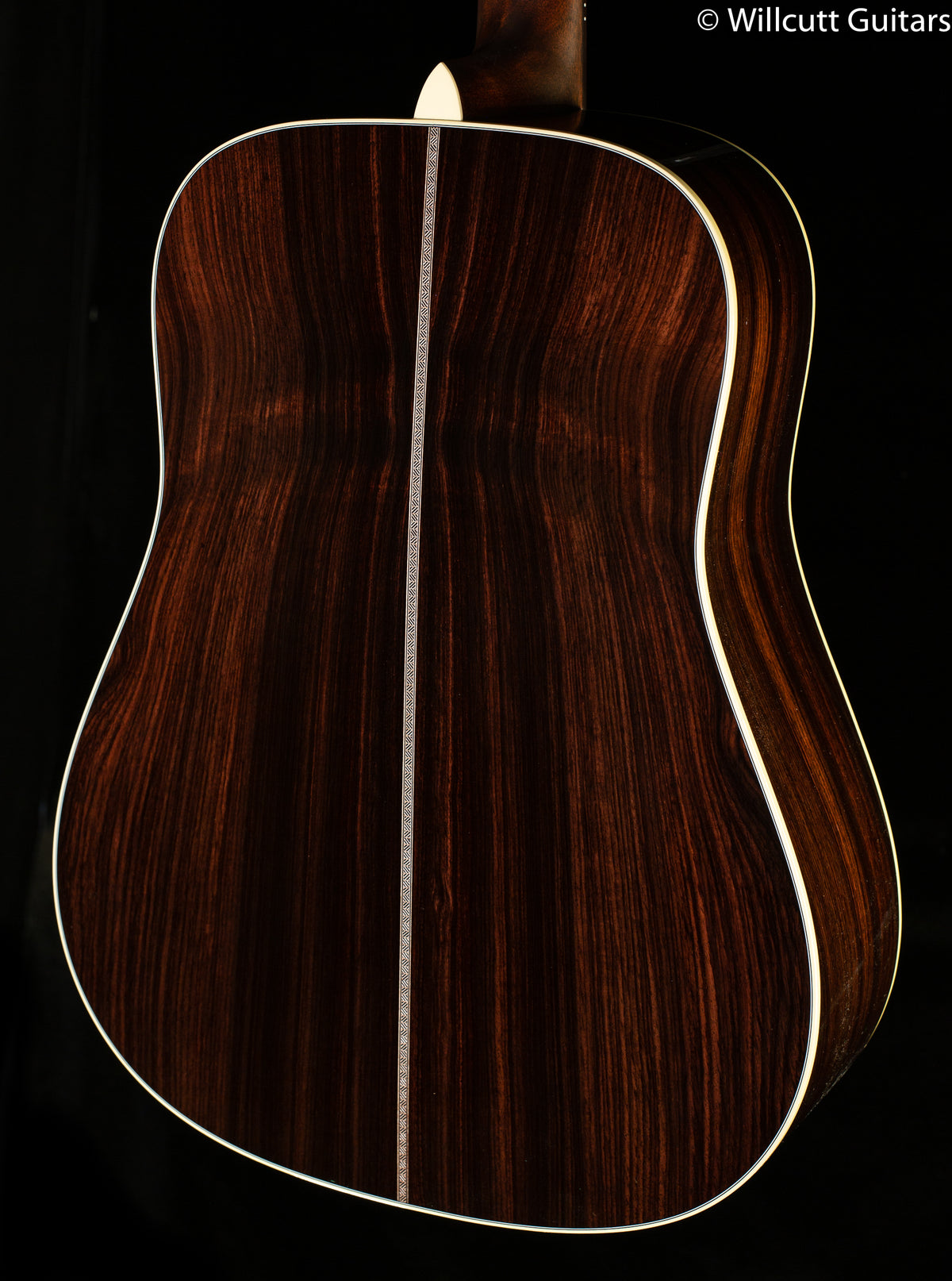 Martin HD-28 (590)