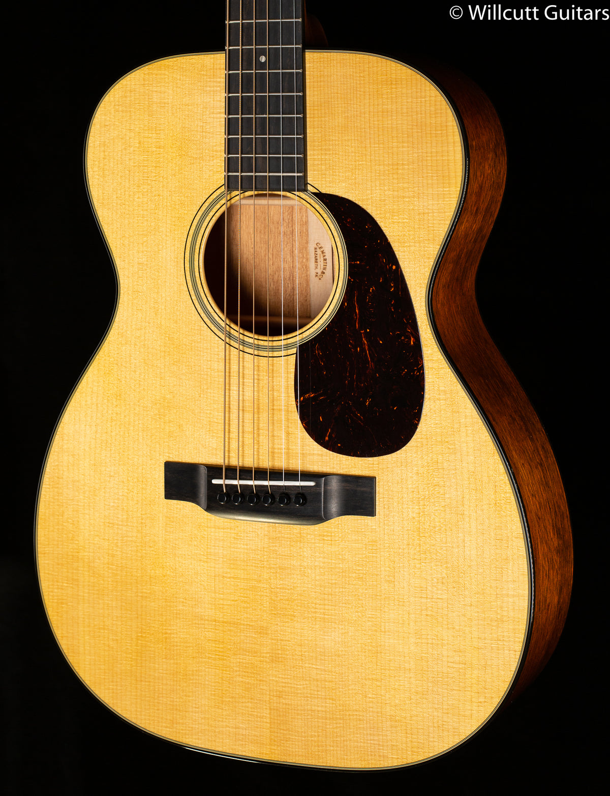 Martin 00-18 Spruce/Mahogany (803)