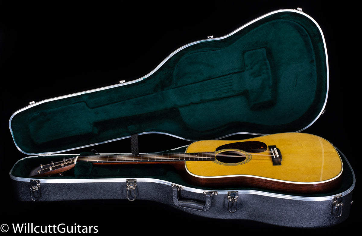 Martin D-28 2024 Spec (830)