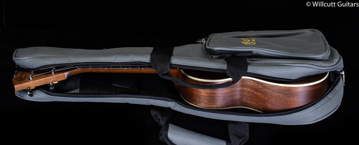 Martin 2K Concert w/Bag (332)