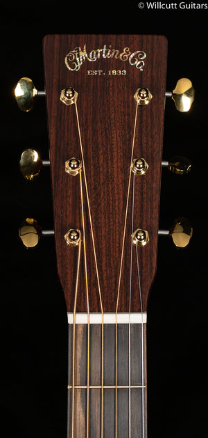 Martin D-18E Modern Deluxe (849)