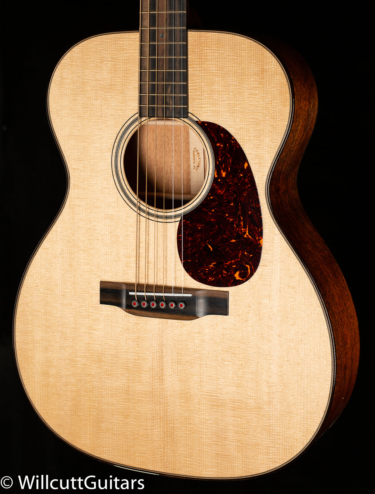 Martin 000-18 Modern Deluxe (092)