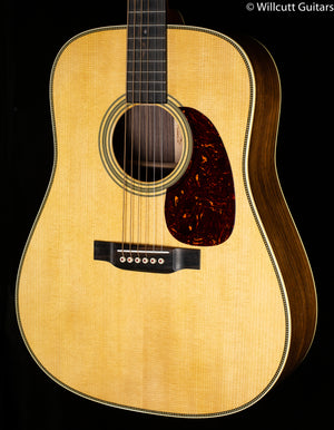 Martin HD-28 (584)