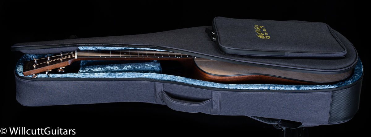 Martin D-16E Sitka/Mahogany (999)