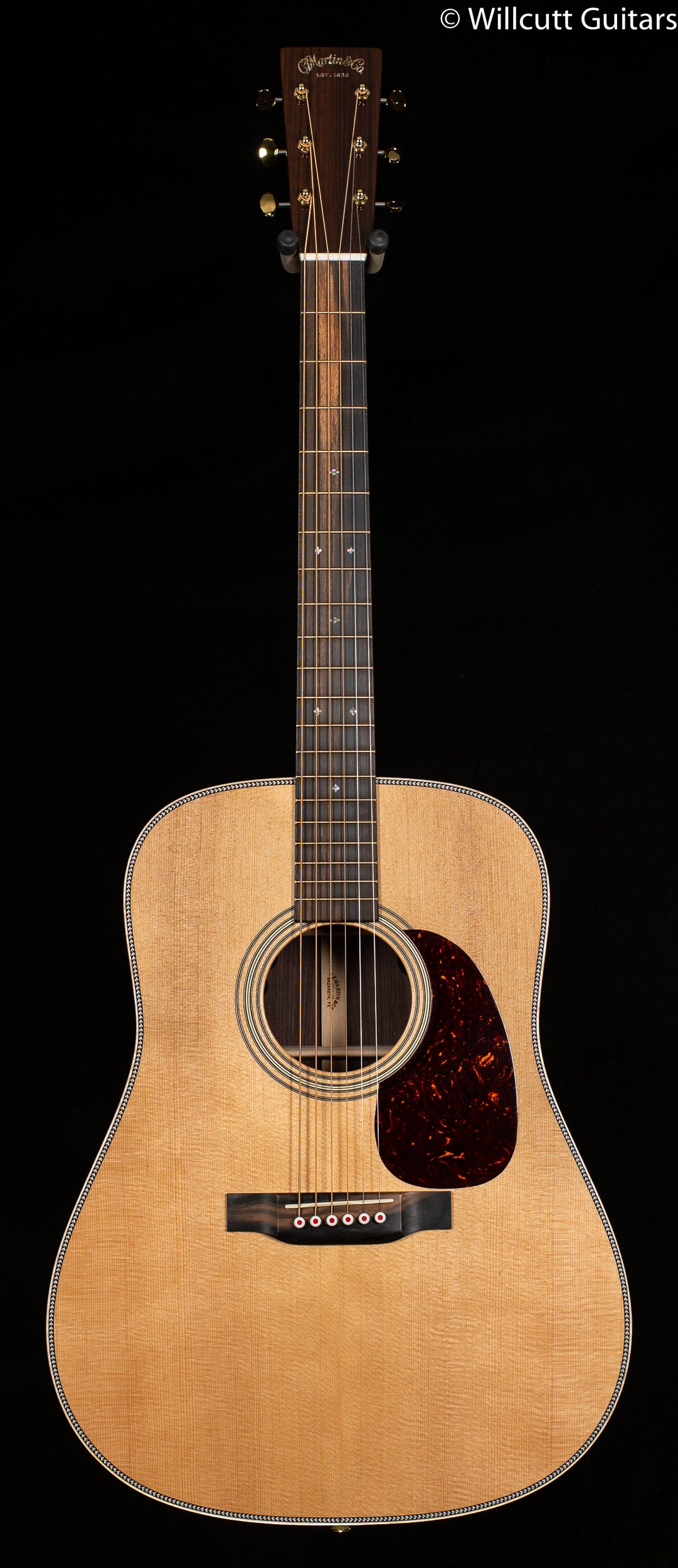 Martin D-28E Modern Deluxe (256)