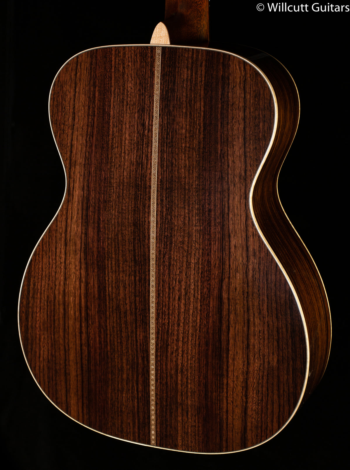 Martin OM-28 Modern Deluxe (019)