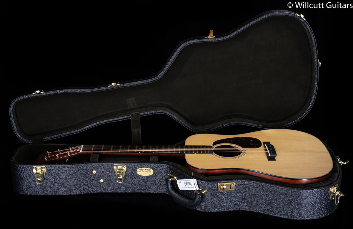 Martin D-18 Authentic 1937 VTS (351)