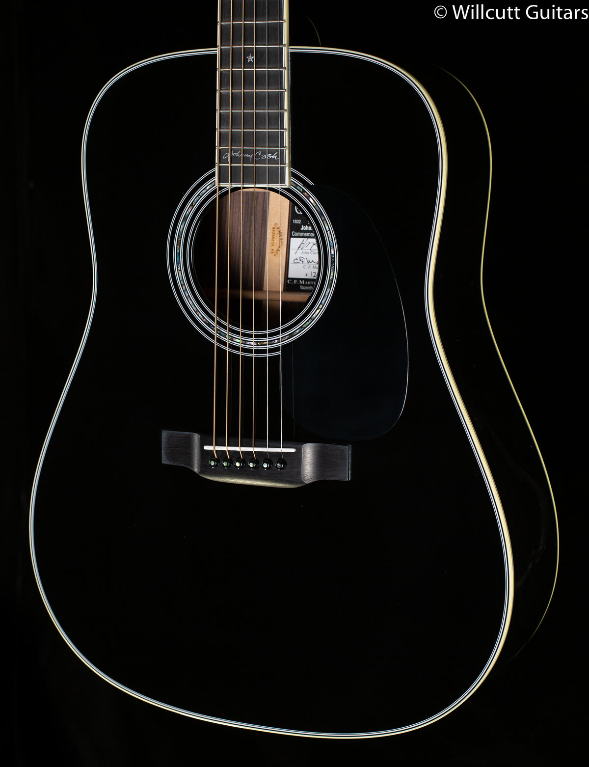 Martin D-35 Johnny Cash (141)
