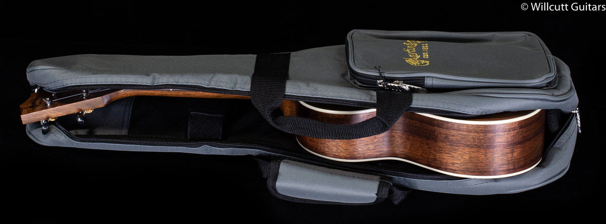 Martin Ukulele,2K Concert w/Bag (023)