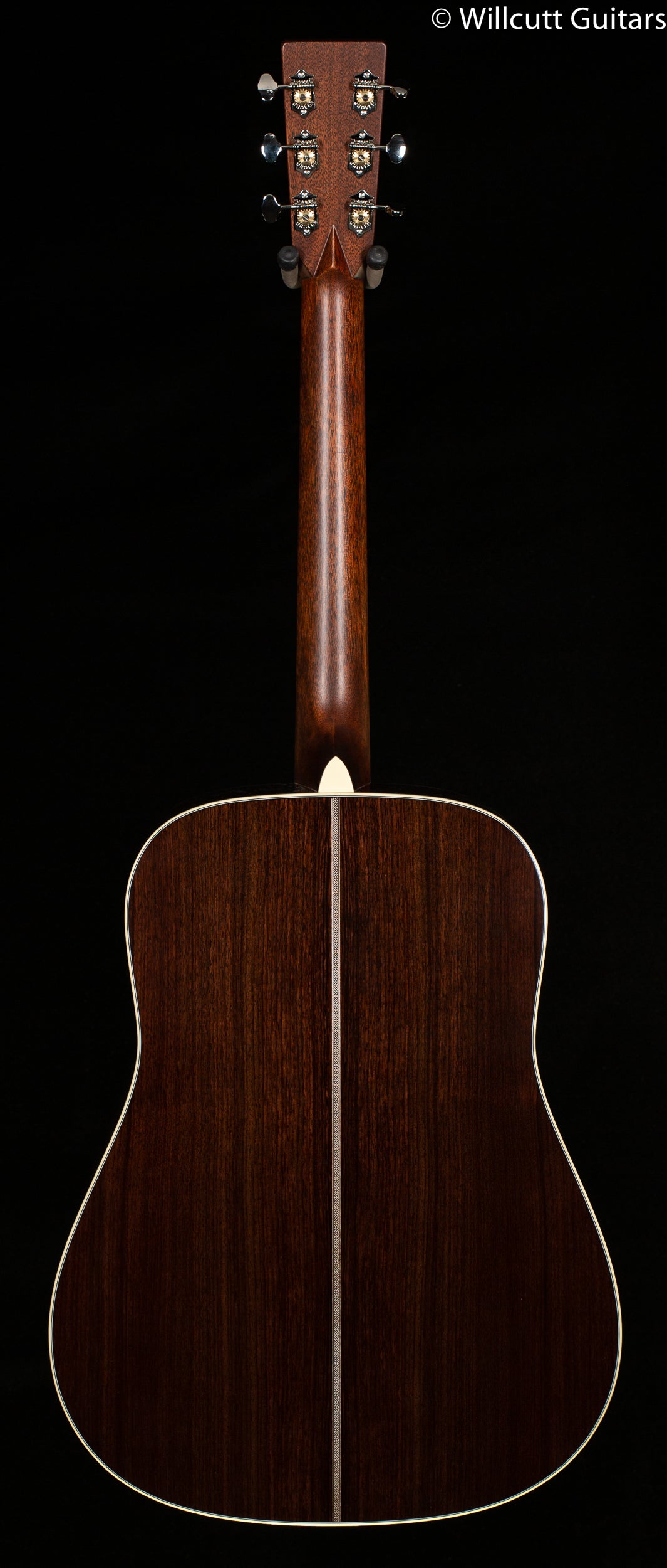Martin HD-28 (335)
