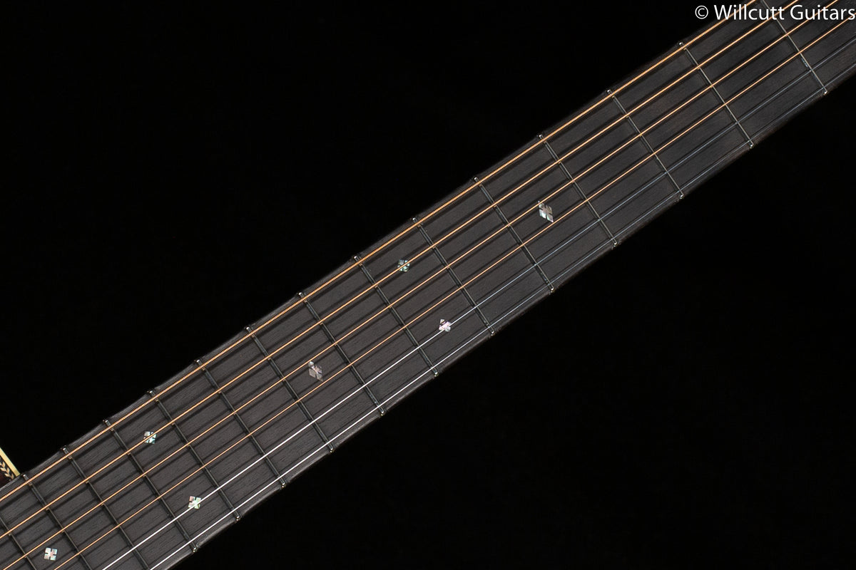 Martin Custom Shop Expert 000-28 Authentic 1937 Stage 1 Aging Ambertone (807)